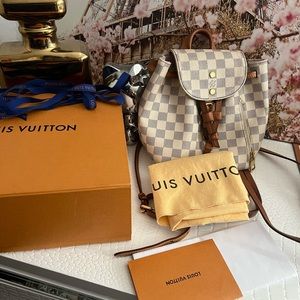 Louis Vuitton Sperone BB